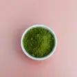 Cum recunoști un matcha de calitate. Ghid pentru cumpărători