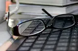 Ochelari cu lentile de protectie pentru monitor
