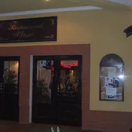 Sfantul Valentin la restaurant Clasic