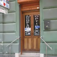 Optica Zeiss