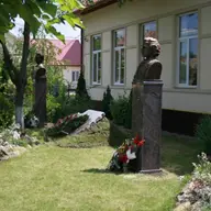 Dezvelire busturi Mihai Eminescu si Petofi Sandor la Dumbravita