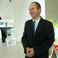 Ziua Mamei - o floare pentru tine