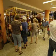 Targ de Antichitati 27-29 05 2011 la Iulius Mall