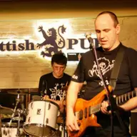 Concert Cover Band la Scotish Pub