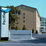 Hotel Pacific