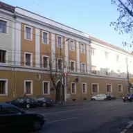 Facultatea de Arte si Design