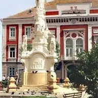 Facultatea de Muzica si Teatru