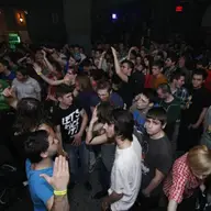 Bass Turbat - Gojira, Unlocka, Sharky si MC Motion Monument la Setup Venue