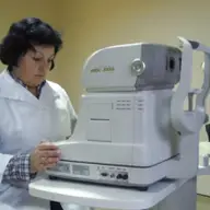 Budau Minola - doctor