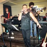Concert Pseudonym si Roxana Andronescu la Scotish Pub