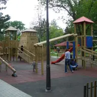 Loc de joaca - Parcul Carmen Sylva