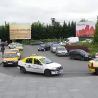 Statie taxi - Iulius Mall