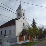 Biserica „Sfintii Apostoli Petru si Pavel“ - Plopi