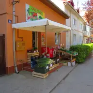 Minimarket - Strada Matei Basarab