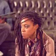 Akua Naru & The Digflo Band