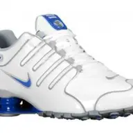 Vand Nike Shox