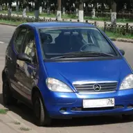 Dezmembrez Mercede A Class