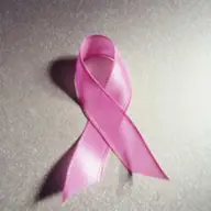 Andreea Marin la Iulius Mall cu ocazia Zilei Mondiale de Lupta Impotriva Cancerului la San