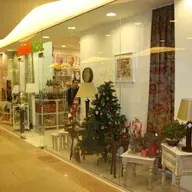 Primul magazin de decoratiuni interioare Nobila Casa la Iulius Mall