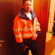 Echipament de protectie - scurta impermeabila cu benzi reflectorizante