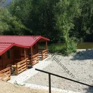 Casa de vacanta/Afacere familiala de vanzare in Orsova-Cazanele Dunarii