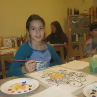 Petrecere creARTiva