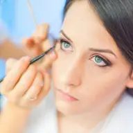 Gabriela Strugaru - make-up artist