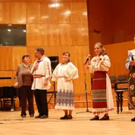 Martie la Pentru Voi