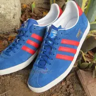 Adidasi Originali