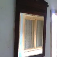 Oglinda veche de cristal
