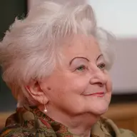 Universitatea Politehnica Timisoara sarbatoreste aniversarea de 80 de ani a doamnei Prof. emerit dr. ing. Coleta De Sabata, fost rector al UPT