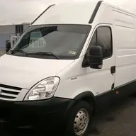 Inchiriez microbus microbuz duba autoutilitara 3,5 tone fara sofer