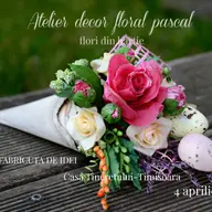 Decor pascal cu flori handmade