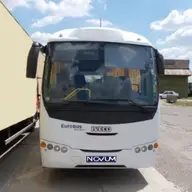 Aotocare si microbuze de inchiriat