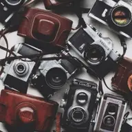 Service! Ai o camera de fotografiat pe film ori un obiectiv defect?