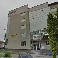 Birouri de inchiriat , 3 camere, bucatarie, baie, 2 parcari, internet