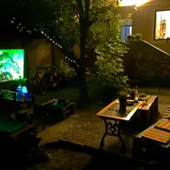 La Pisici