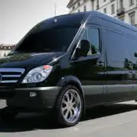 Transport rutier de marfa cu microbuse
