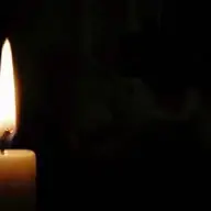 Moment de reculegere pentru victimele atentatelor din Paris