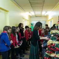 Bucuria Craciunului a rasunat pe coridoarele Spitalului Judetean