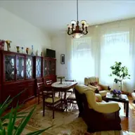 Apartament de vanzare 3 camere zona Centrala-Maria