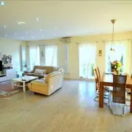 Casa de vanzare in Dumbravita-Cora