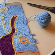Povestea firelor colorate - atelier de creație pentru copii
