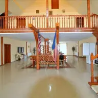 Vila de vanzare la intrare in Remetea Mare