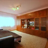 Apartament cu 3 camere de vanzare in zona Torontalului