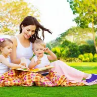 Programul Mama si copilul - arte plastice distractive