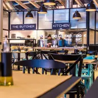 Restaurantul at Fabrika