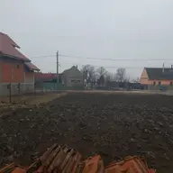 Proprietar, vand teren intravilan in Comuna Periam