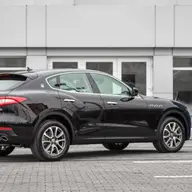 LexCars.ro –Servicii de vanzari auto noi si de consultanta specializata create din pasiune pentru autoturisme performante