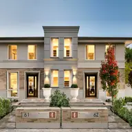 Duplex stil mediteranean